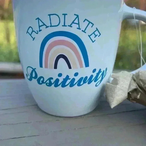 Coffee mug. Radiate positivity. With spoon. - Picture 3 of 3